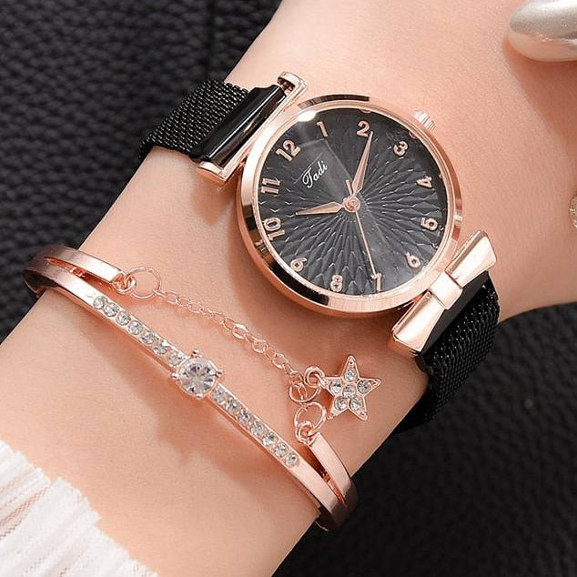 Luxury Magnetic Quartz Bracelet Watches - ReesENT