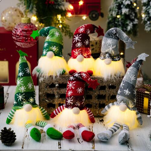 Assorted 2-Piece Light-Up Faceless Gnomes - ReesENT